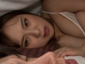 Chị dâu chui vào chăn đòi ngủ cùng