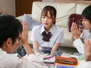 Gái teen dáng đẹp chịch nhau với bạn học