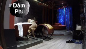 Ngoáy mông cưỡi ngựa cực máu