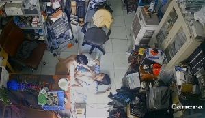 Vợ chồng dâm làm tình bị hack cam