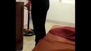 Ngoại tình bay lắc cùng chị máy bay