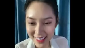 Em xinh em xinh đẹp và lung linh