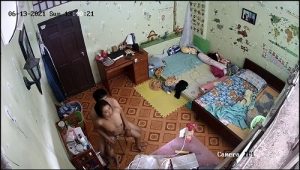 Quay lén camera phòng ngủ của anh chị