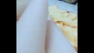 Gái múp bướm non