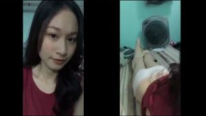 Gái show hàng trên gác