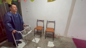 Em y tá thiếu thốn tình dục