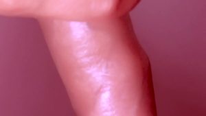 Liếm cặc bự sung sướng