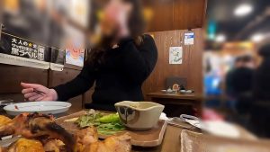 Chị gái cùng với anh trai rủ vào khách sạn hấp diêm nhau cực đã