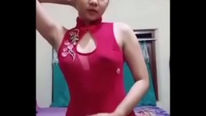 Em gái mới lớn móc bướm cực đã