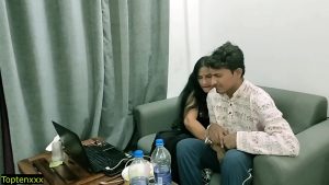 Chị gái rủ người yêu về nhà chơi cực đã