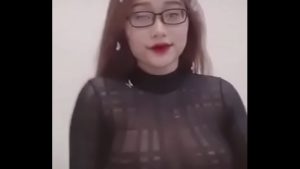 Em trang vú to nhảy nhót cực nứng