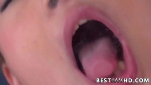 Gái nứng thể hiện độ dâm bú liếm sextoy tự sướng lồn nhiều nước phê quá