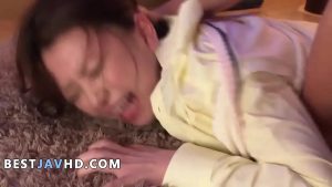 Cuồng nhiệt đụ gái nứng úp thìa phê lòi em rên la siêu đã
